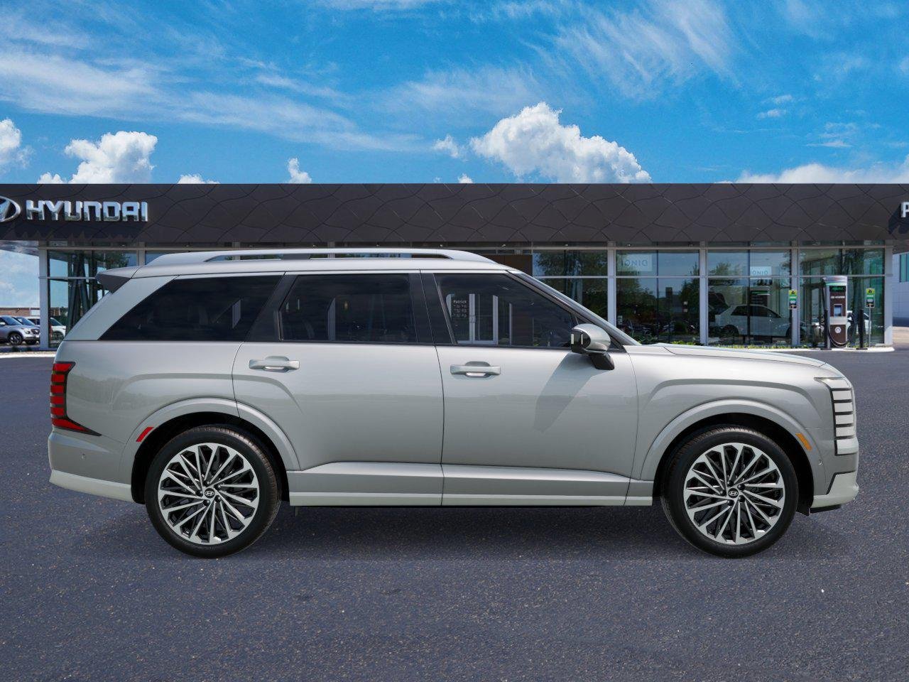 New 2027 Shimmering Silver Hyundai Calligraphy image 7