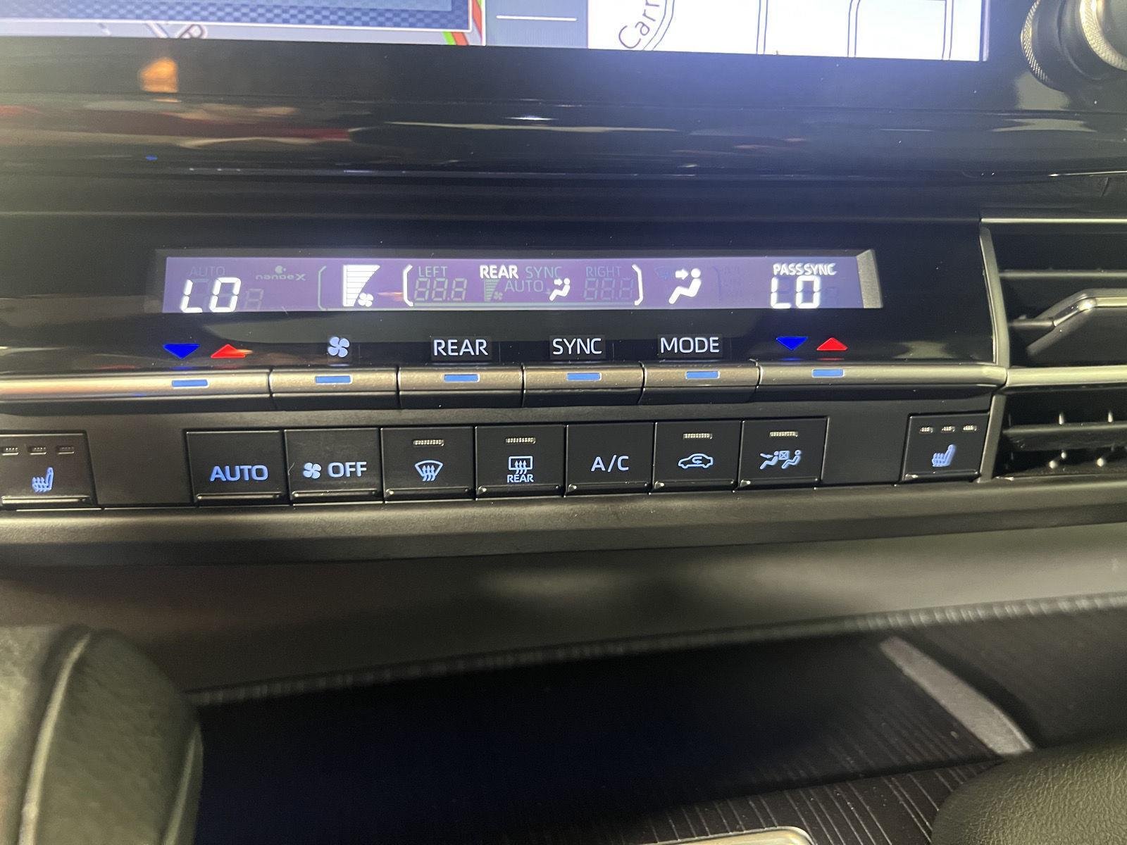 Used 2021 Gy Toyota XSE image 4