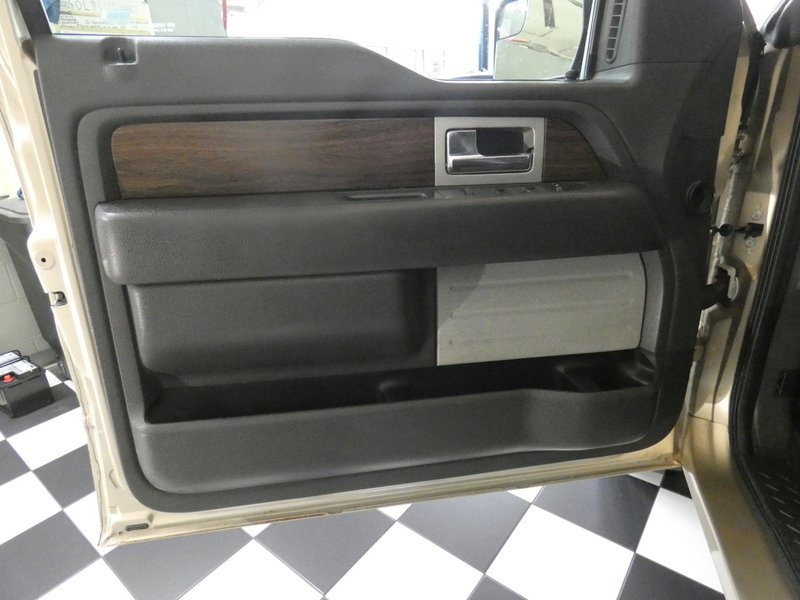 Used 2013 PALE ADOBE METALLIC Ford Supercab Lariat image 22