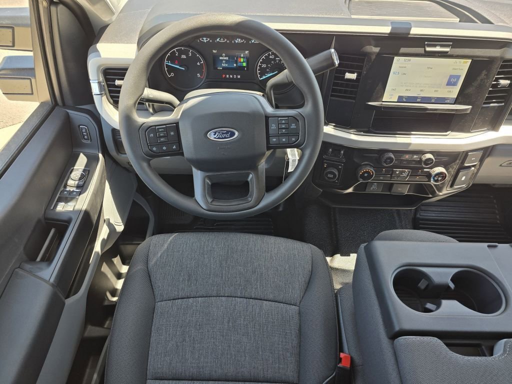 New 2026 Oxford White Ford XL image 34