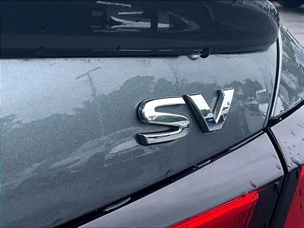Used 2019 Gray Nissan 2.5 SV image 29