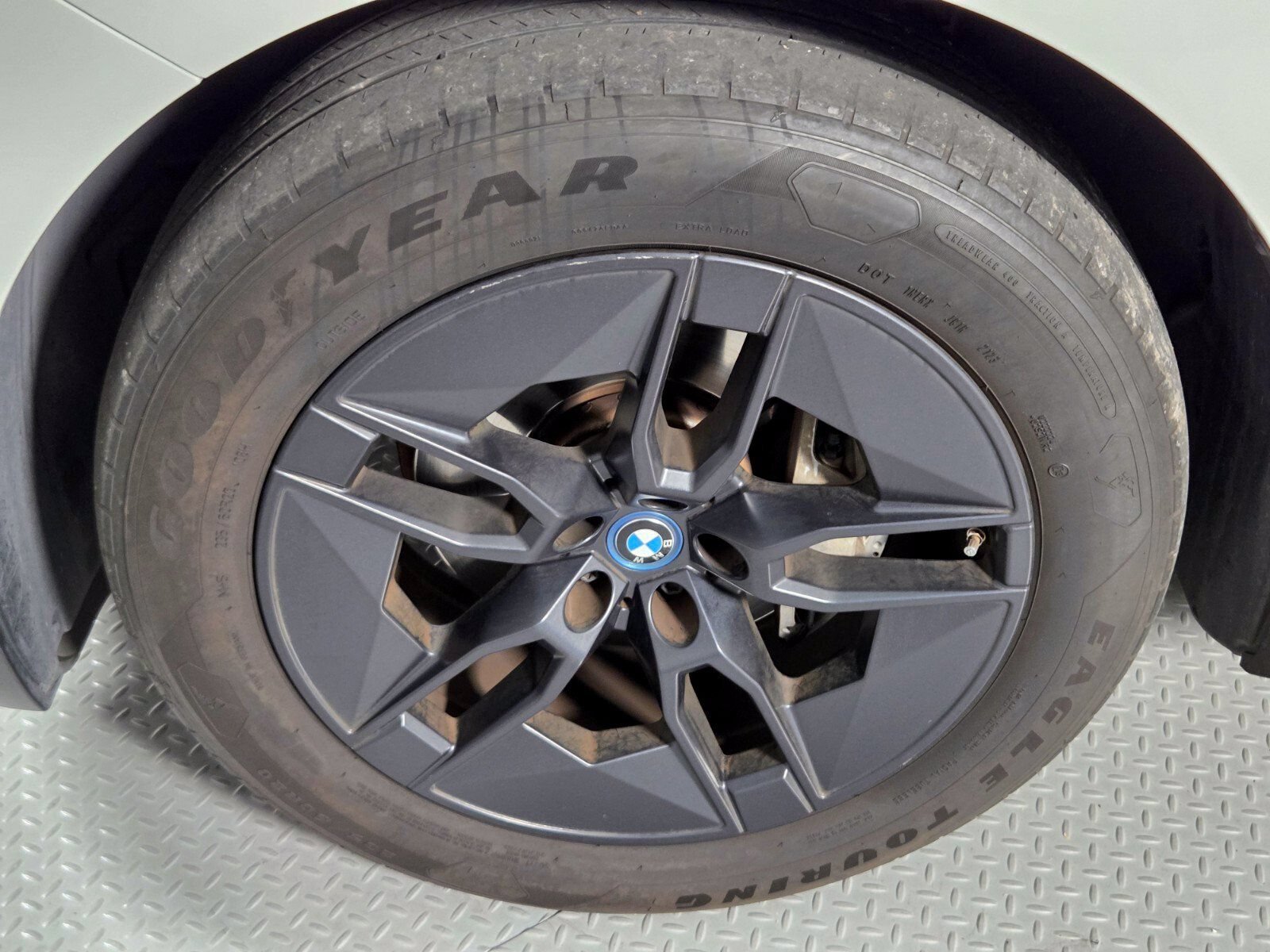 2024 BMW iX Base - Photo 9