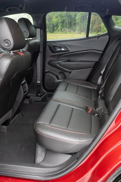 Used 2025 Red Chevrolet 2RS image 12