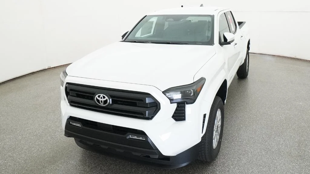 New 2026 Ice Cap Toyota SR5 image 19