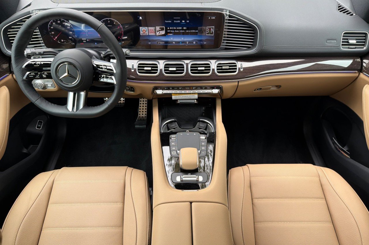 New 2026 Polar White Mercedes-Benz GLS 450 4MATIC® SUV image 12