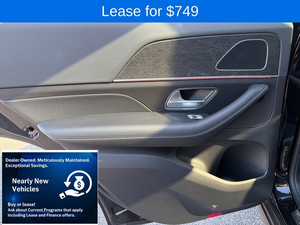 Used 2026 Obsidian Black Metallic Mercedes-Benz GLE 350 image 30