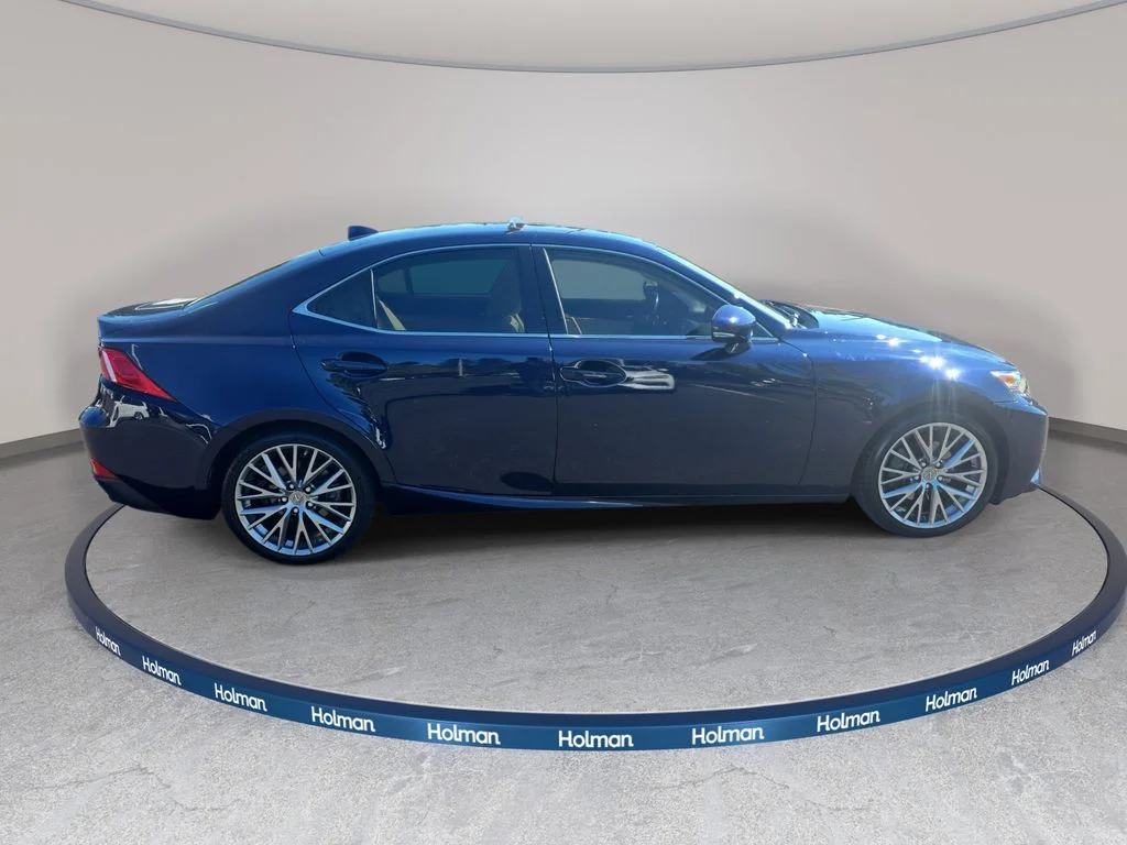 Used 2014  Lexus 250 image 5