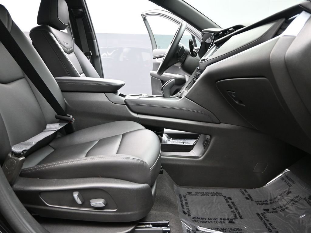 2025 Cadillac XT5 Luxury - Photo 23