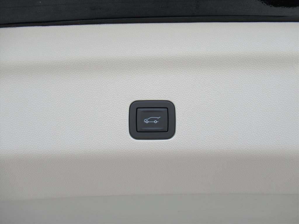 2026 Cadillac Escalade Platinum Sport - Photo 40