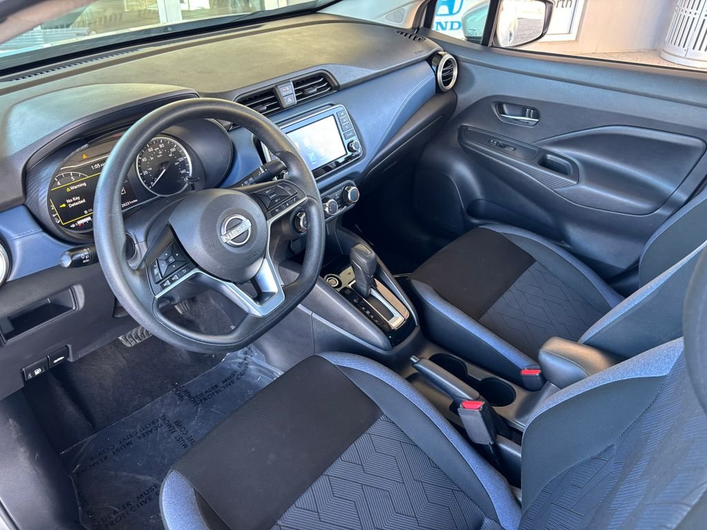 2025 Nissan Versa Sedan SV - Photo 9