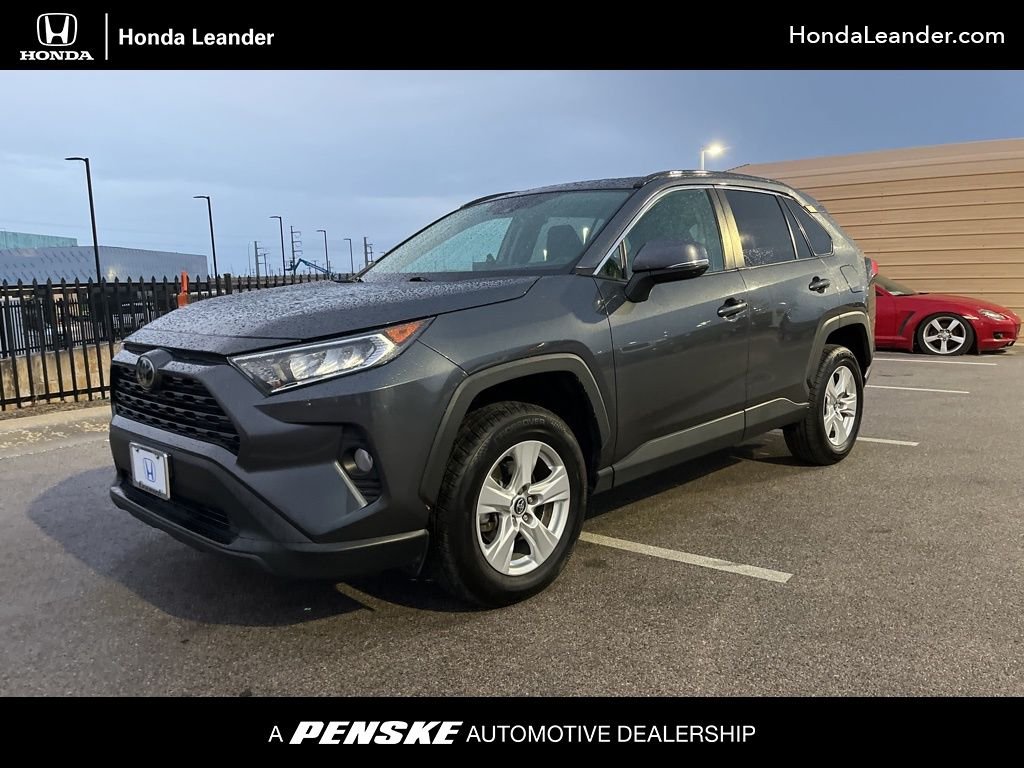 2021 Toyota RAV4 XLE