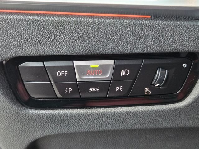 Used 2022 Gray BMW 330i image 27