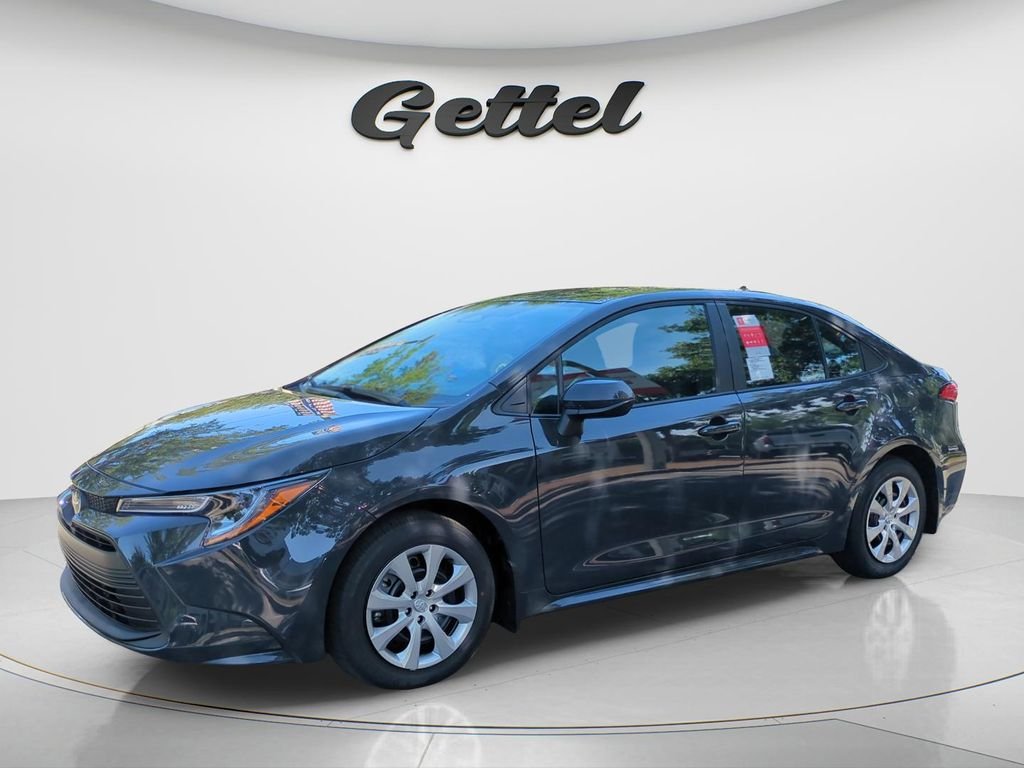 Used 2026  Toyota LE image 1