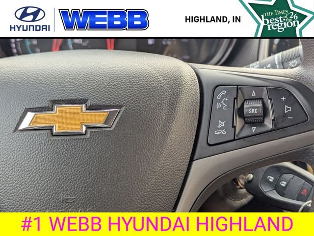 Used 2020 White Chevrolet 1LT image 14