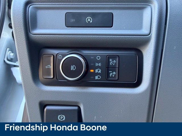 Used 2025 White Ford XLT image 24