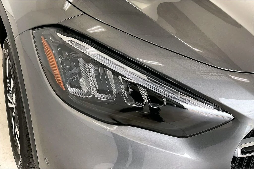 New 2026 Mountain Grey Metallic Mercedes-Benz GLA 250 image 25