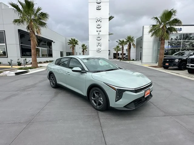 2026 Kia K4