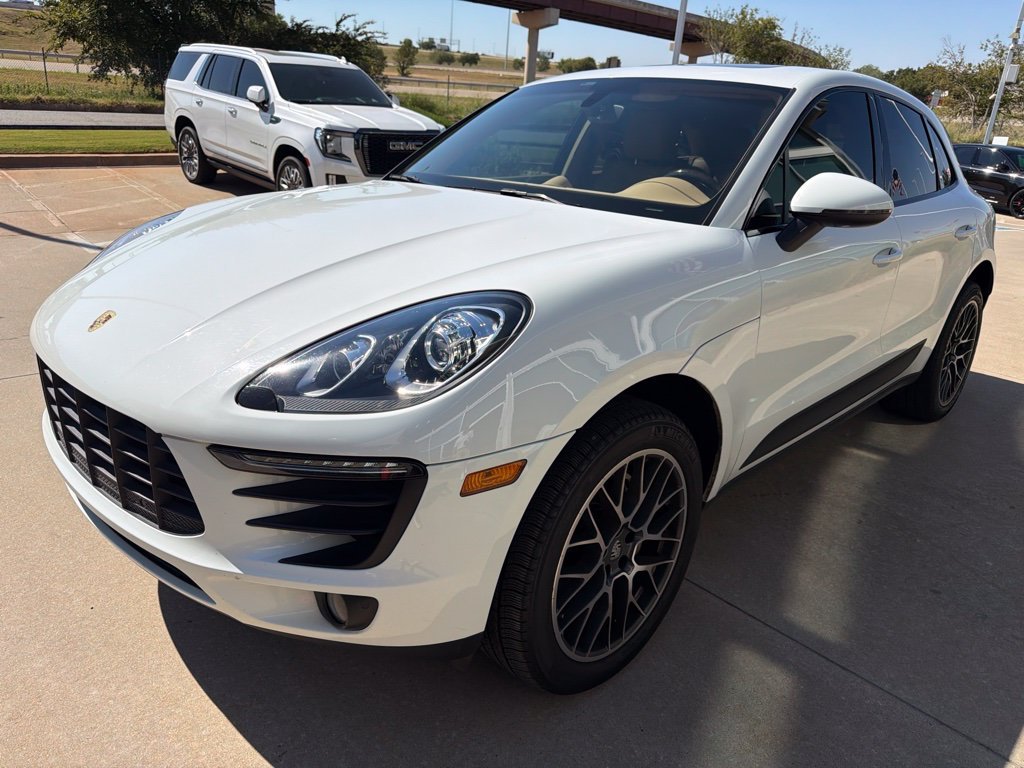 2015 Porsche Macan