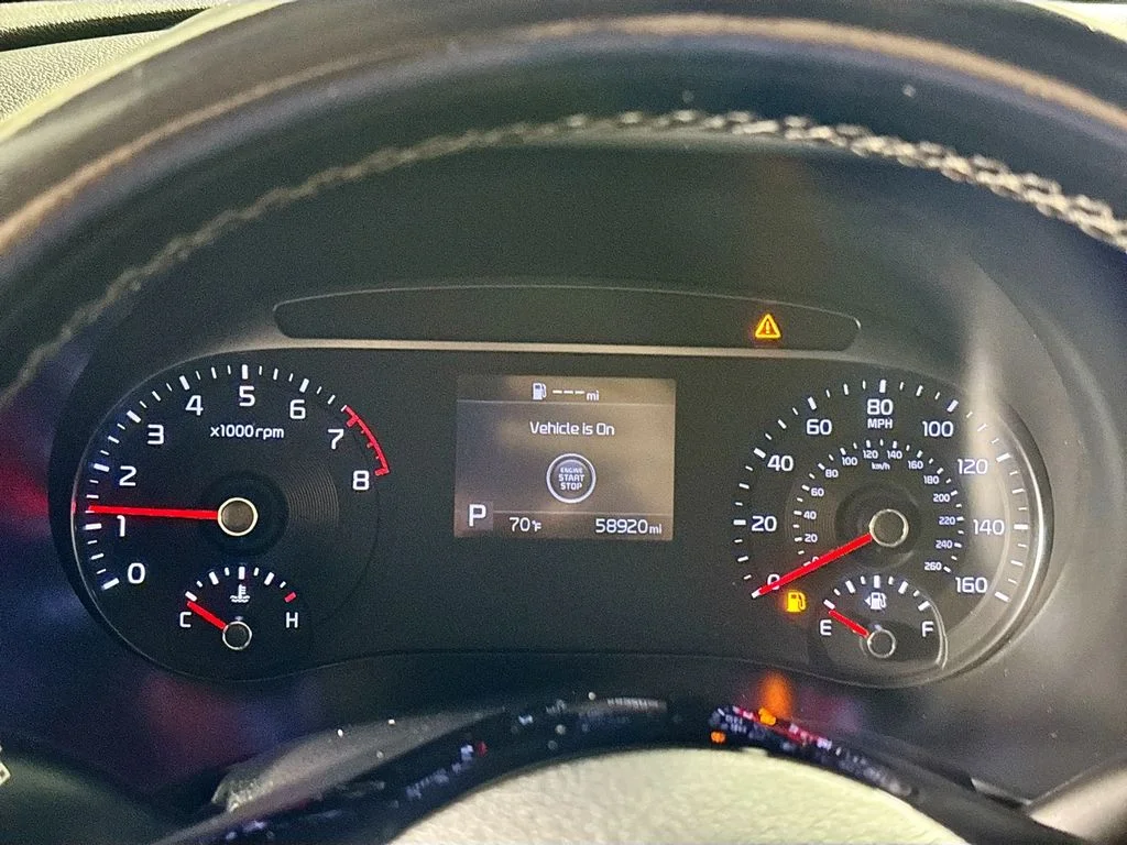 Used 2021 Green Kia EX image 14