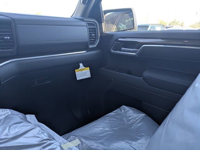 2026 Chevrolet Silverado 1500 LT - Photo 18