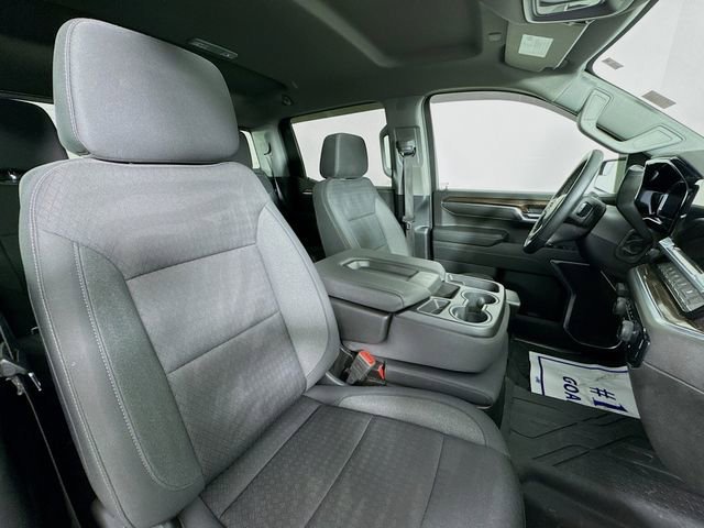 Used 2024 Summit White Chevrolet LT image 28