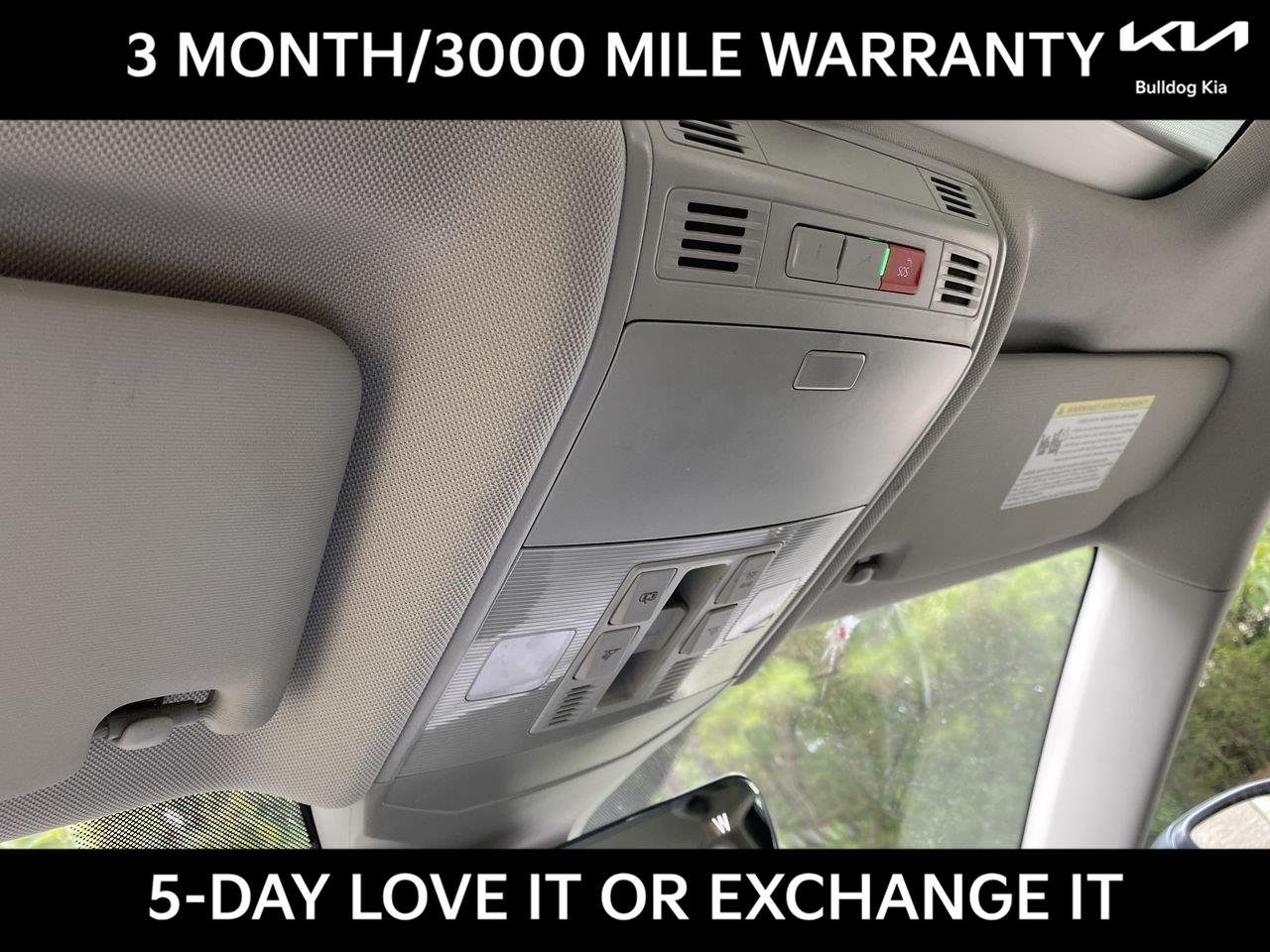 Used 2022 Platinum Gray Metallic Volkswagen SE image 35
