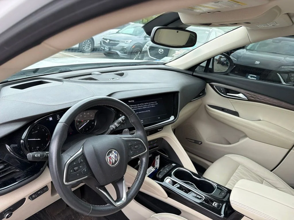 Used 2021 White Buick Avenir image 11