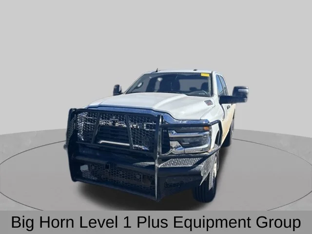 Used 2025 White Ram Big Horn image 3