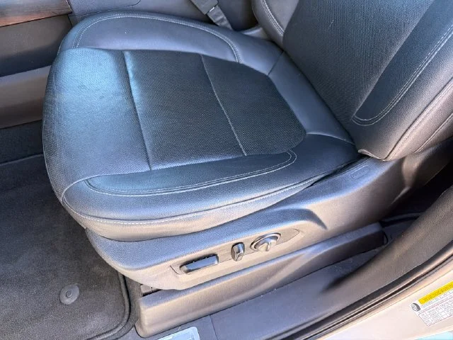 Used 2021 Silver GMC SLT image 19