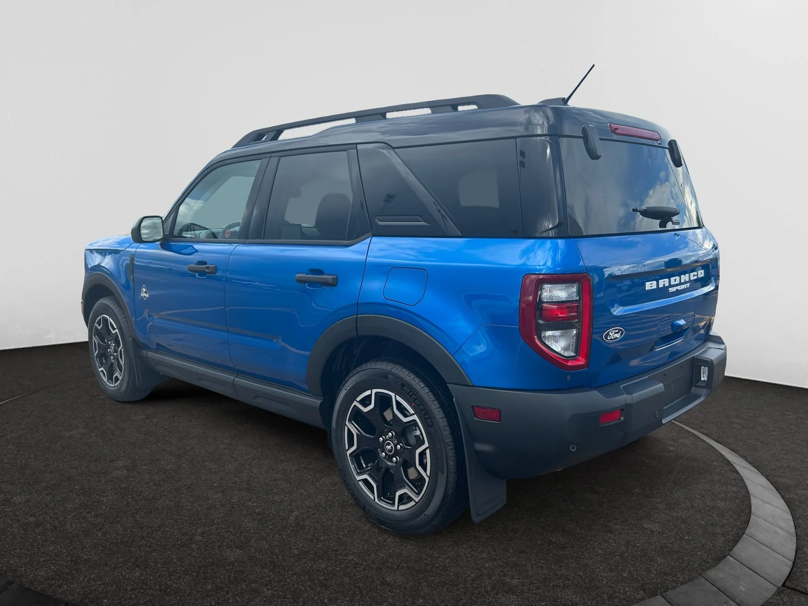 New 2026 VELOCITY BLUE METALLIC Ford Outer Banks image 3