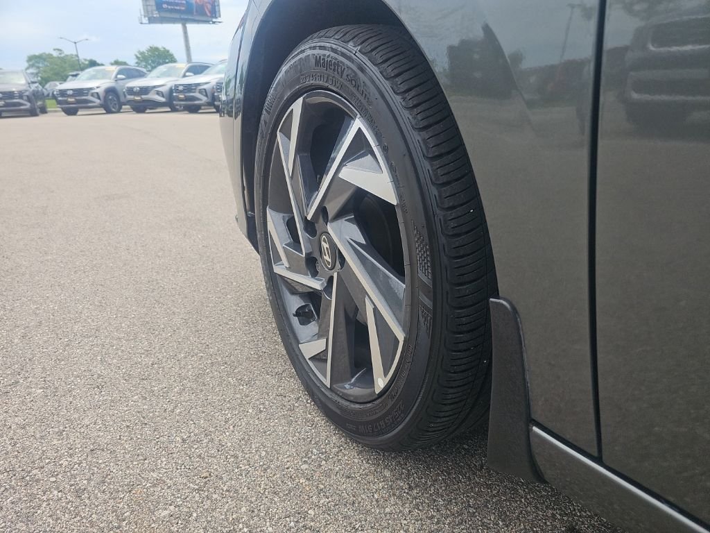 2024 Hyundai Elantra SEL - Photo 42