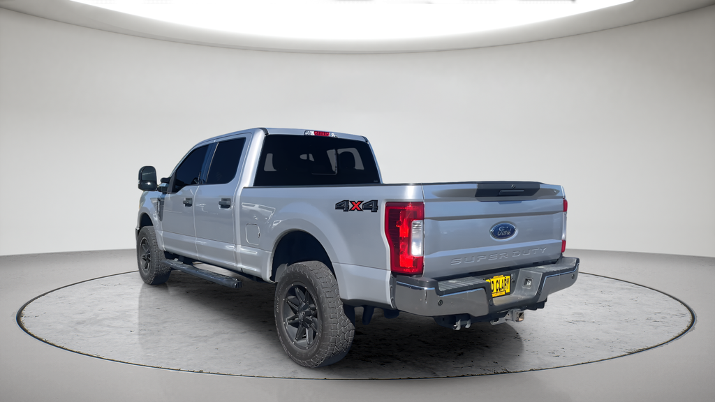 Used 2018 Silver Ford XLT image 13