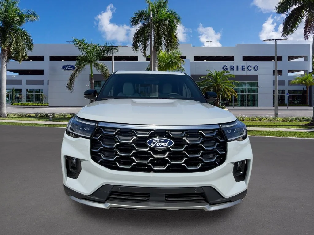 New 2027 Avalanche Gray Ford Platinum™ image 2