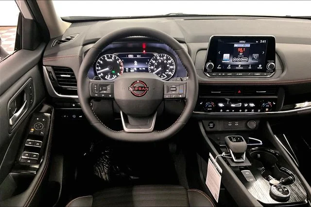 New 2026 Everest White Pearl Tricoat Nissan Rock Creek image 19