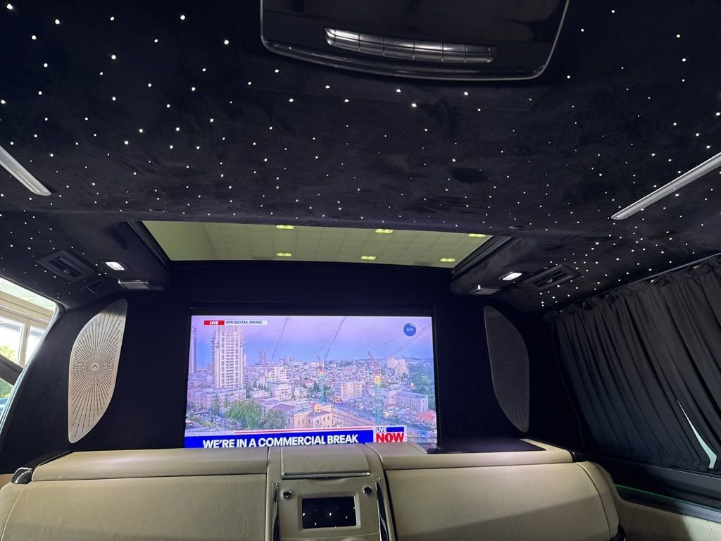 2025 Cadillac Escalade ESV Sport Platinum - Photo 24