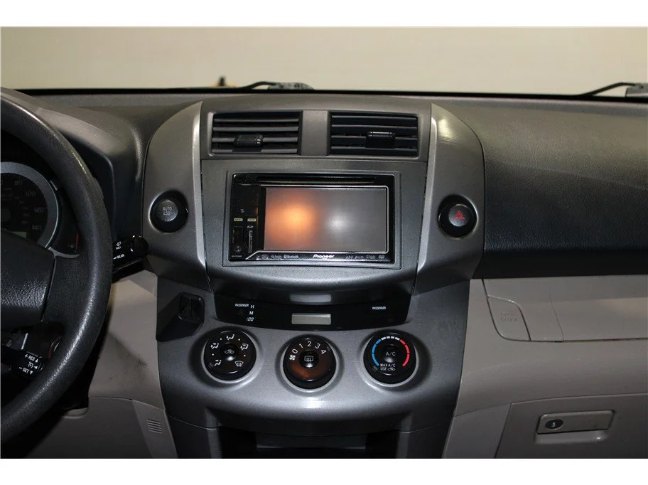 Used 2006 Green Toyota Base image 16