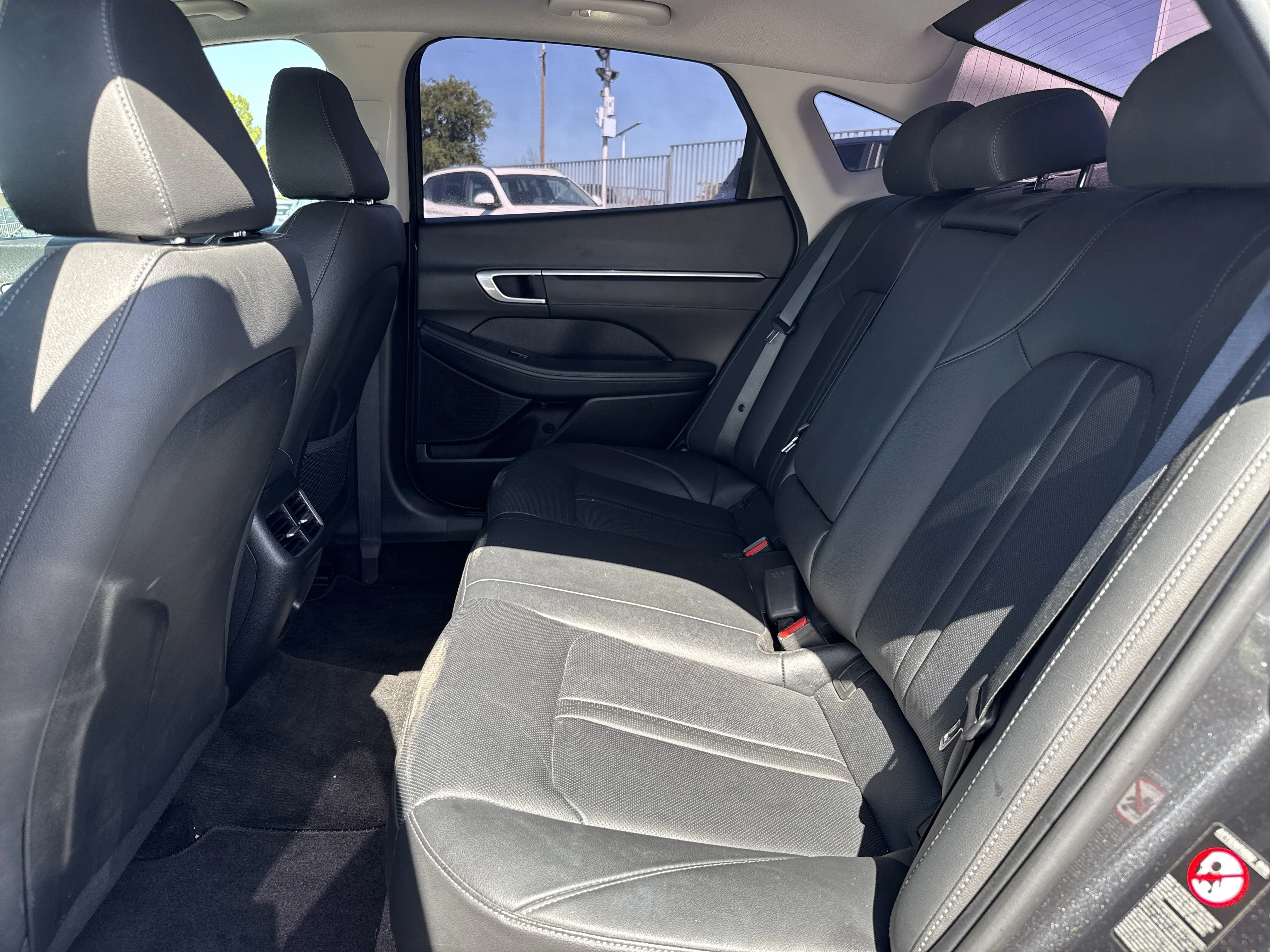Used 2022 Portofino Gray Hyundai Limited image 13