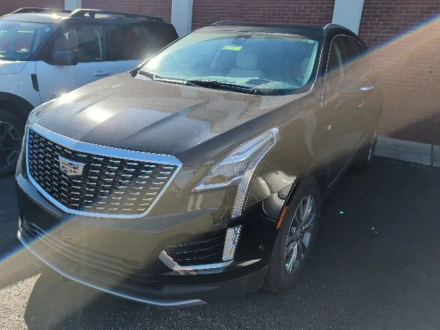 Used 2023 Stellar Black Metallic Cadillac Premium Luxury image 13