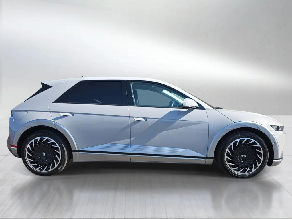Used 2023 Hyundai IONIQ 5 Limited with VIN KM8KRDAF5PU173696 for sale in Portland, OR