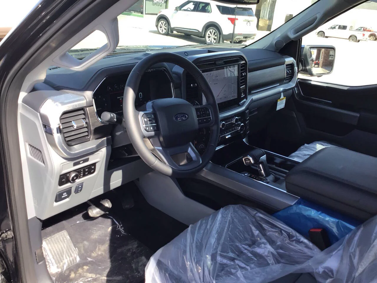 New 2026 Agate Black Metallic Ford Lariat® image 9