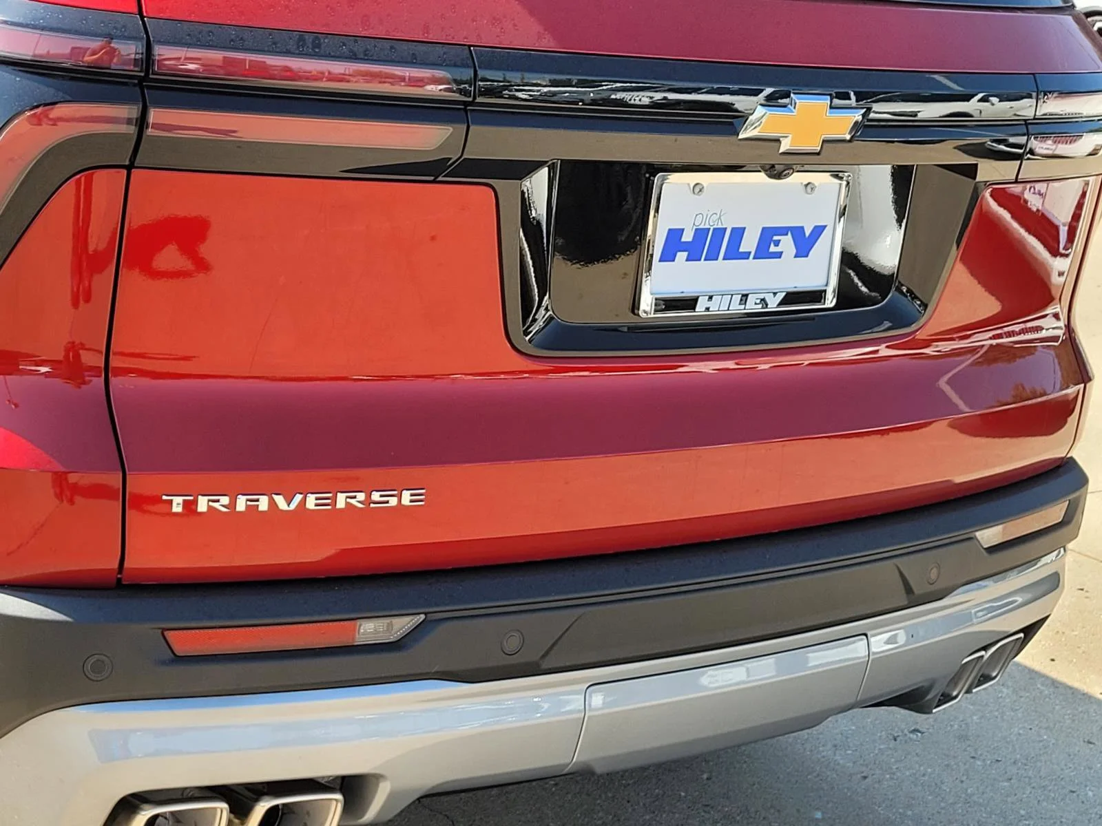 2027 Chevrolet Traverse LT - Photo 4