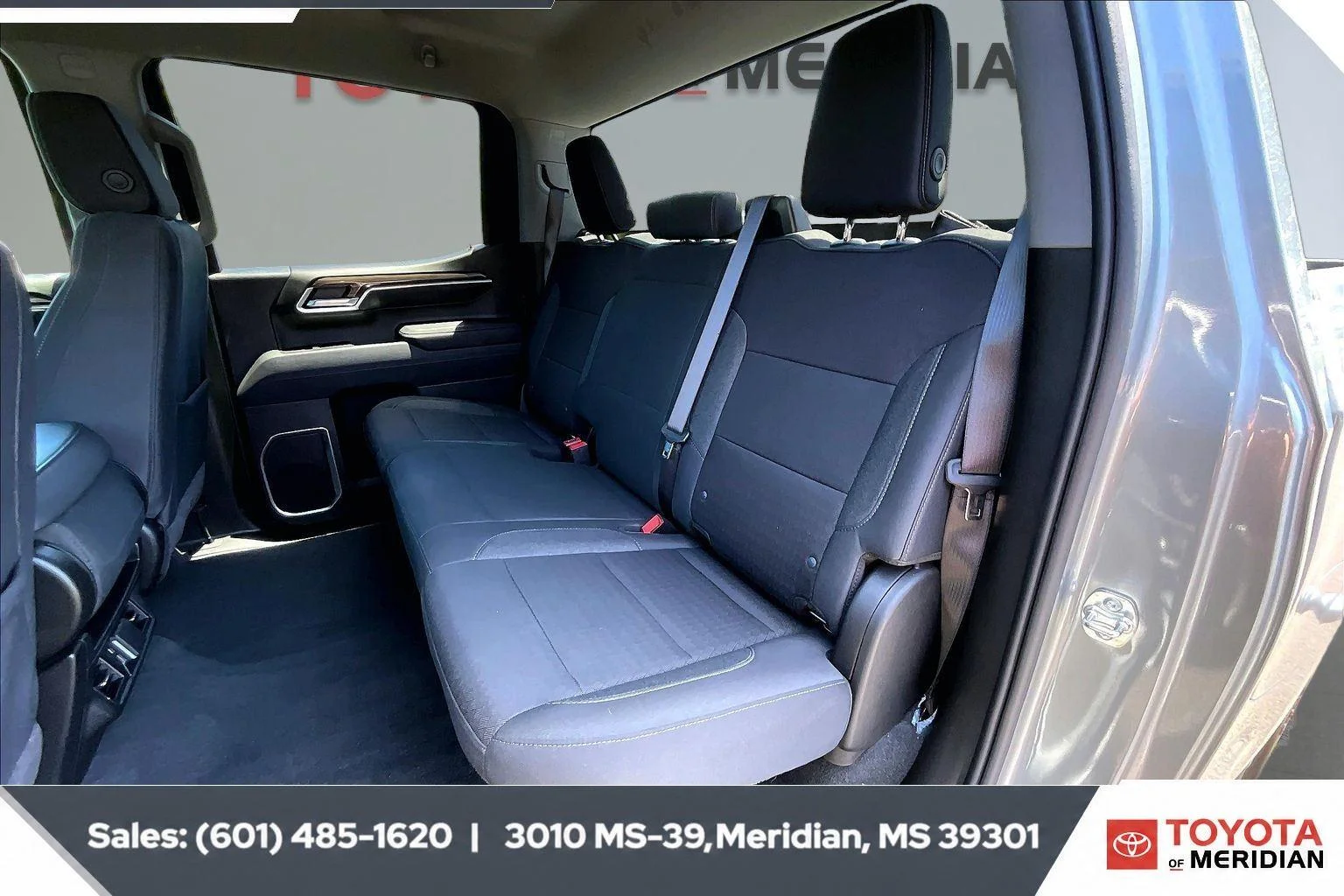 Used 2026 Sterling Gray Metallic Chevrolet LT image 19