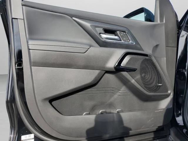 New 2026 Carpeted floor covering Chevrolet LT - Extended Range image 17