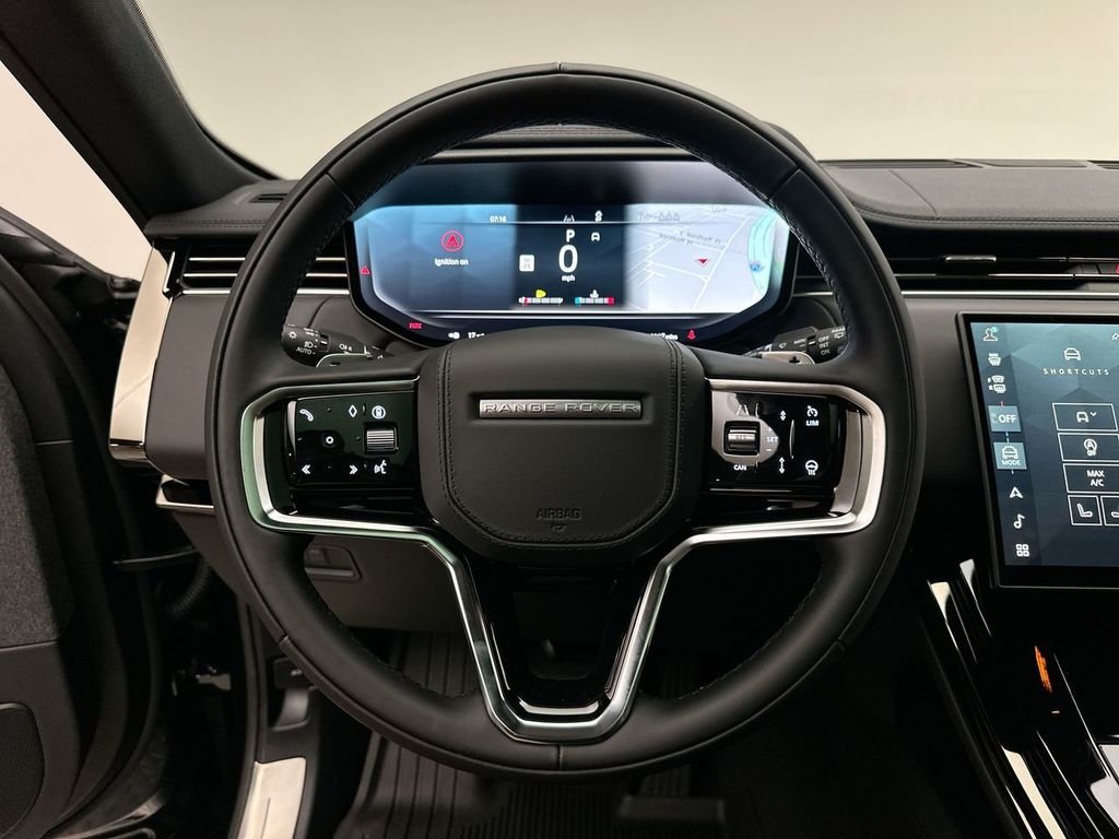 New 2027 Santorini Black Land Rover SE image 14