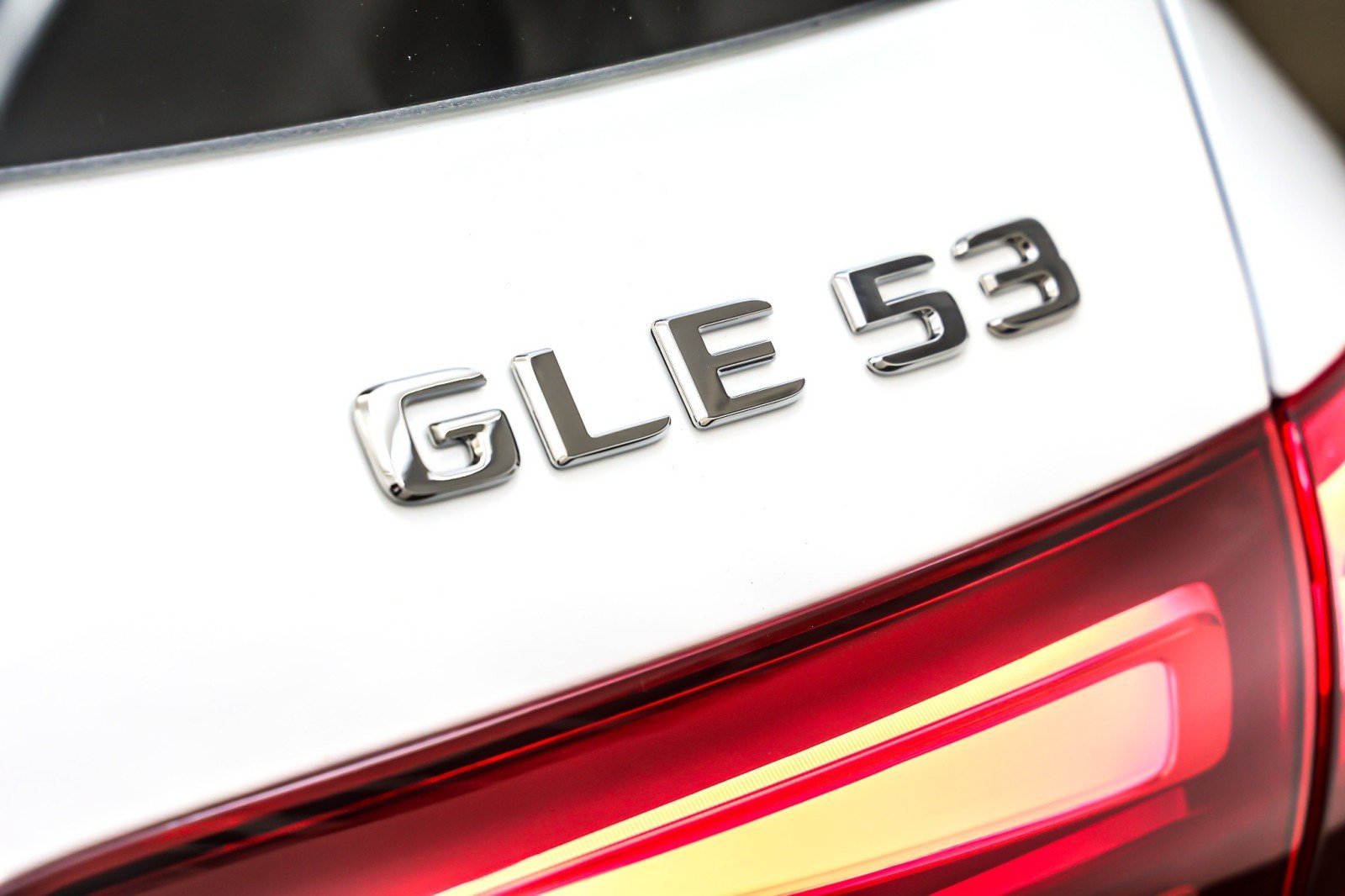 New 2026 Polar White Mercedes-Benz AMG® GLE 53 4MATIC+ SUV image 9