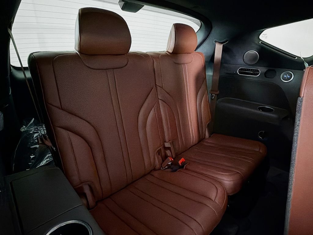 New 2026 Savile Silver Genesis 3.5T Prestige image 29