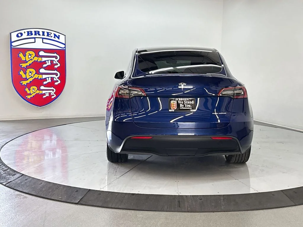 Used 2023 Deep Blue Metallic Tesla Long Range image 11