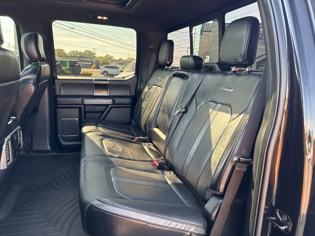 2019 Ford F-450 Super Duty Platinum - Photo 24