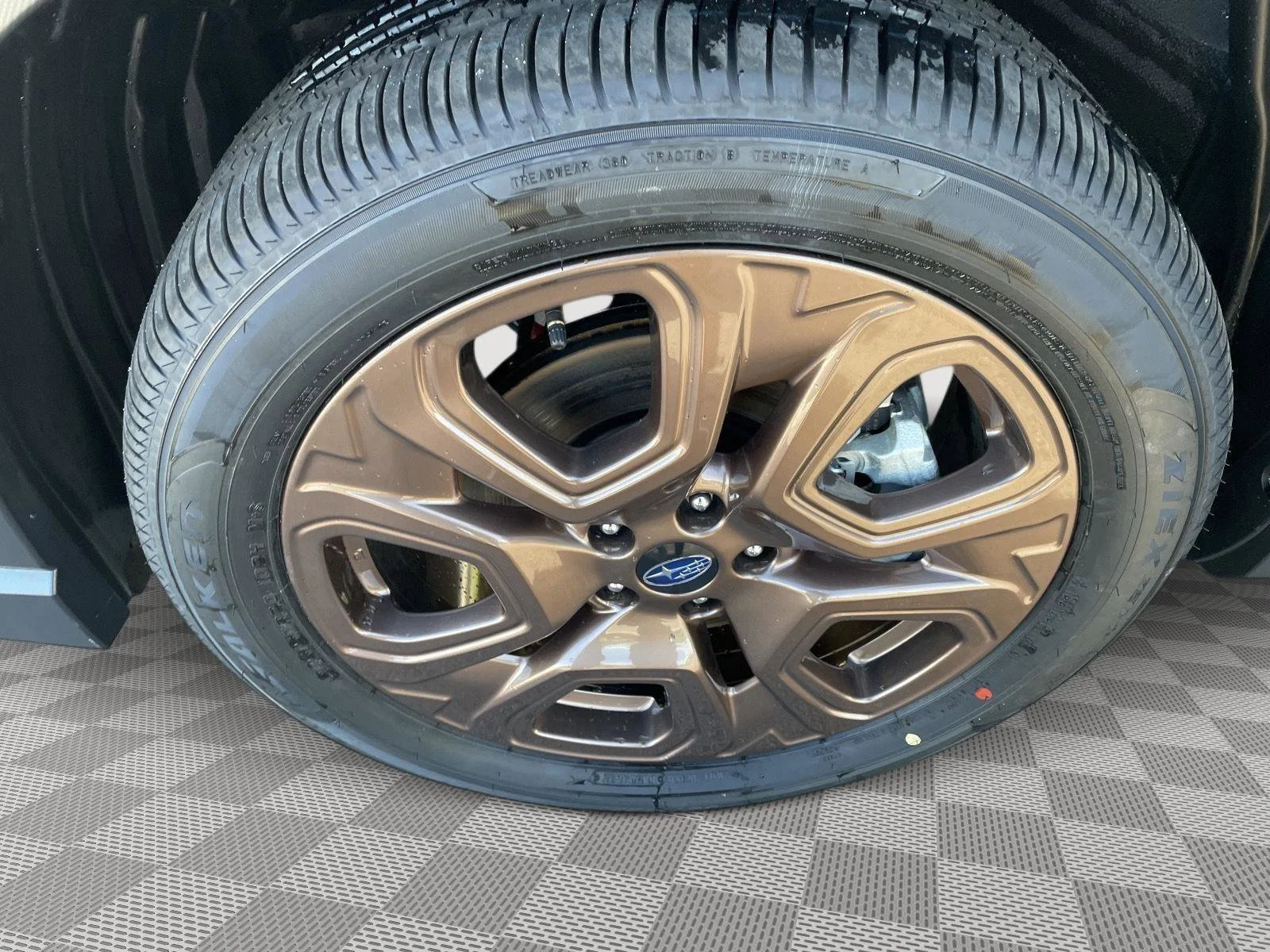 New 2026 Autumn Green Metallic Subaru Limited Bronze Edition image 30