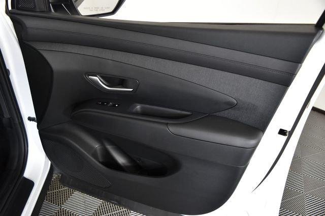 New 2026 White Hyundai SEL Premium AWD image 78